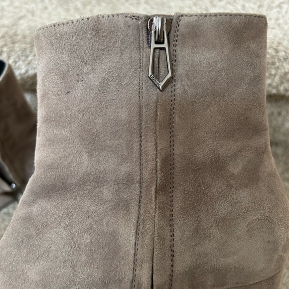 Botkier Sasha Suede Pointed Toe taupe grey Bootie. EUC. 7.5. Suede heel. Classic - Picture 9 of 15